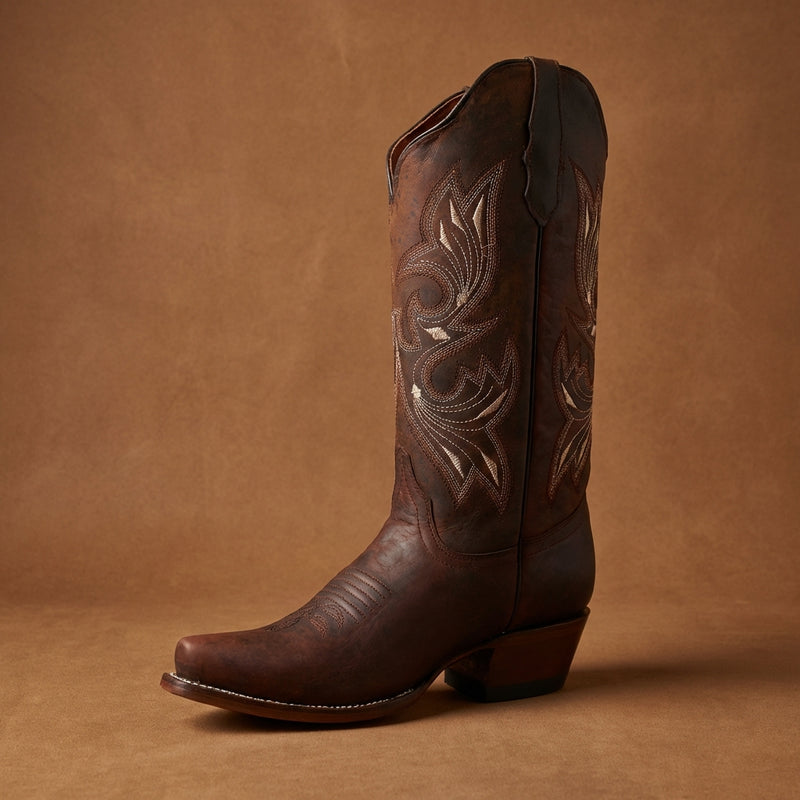 Load image into Gallery viewer, 2820 - RockinLeather Women's Mad Dog Cowhide Snip Toe Western Boot
